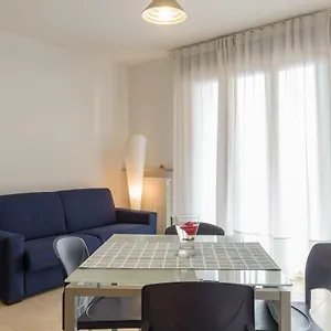  Apartment Fiera E Centro